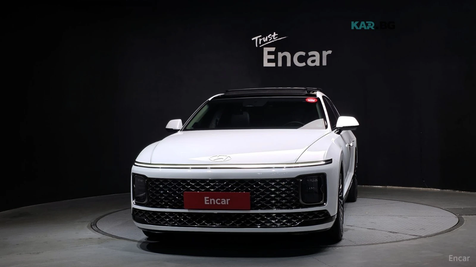 Hyundai Grandeur 2.5/CALLIGRAPHY/DRIVE-ASSISTS, снимка 2 - Автомобили и джипове - 55752134