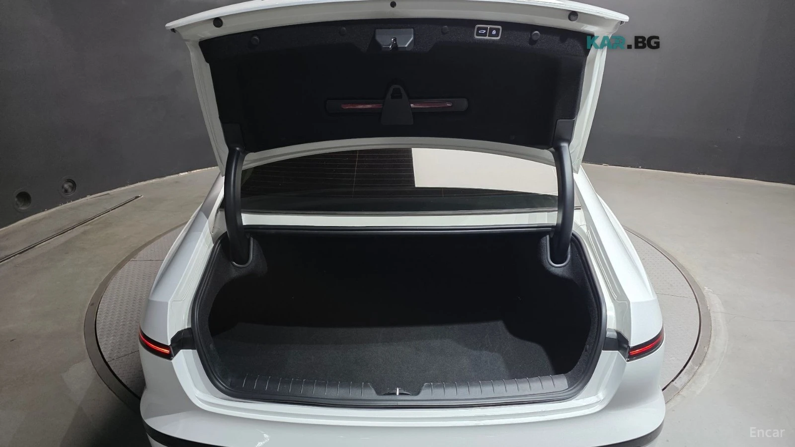 Hyundai Grandeur 2.5/CALLIGRAPHY/DRIVE-ASSISTS, снимка 16 - Автомобили и джипове - 55752134