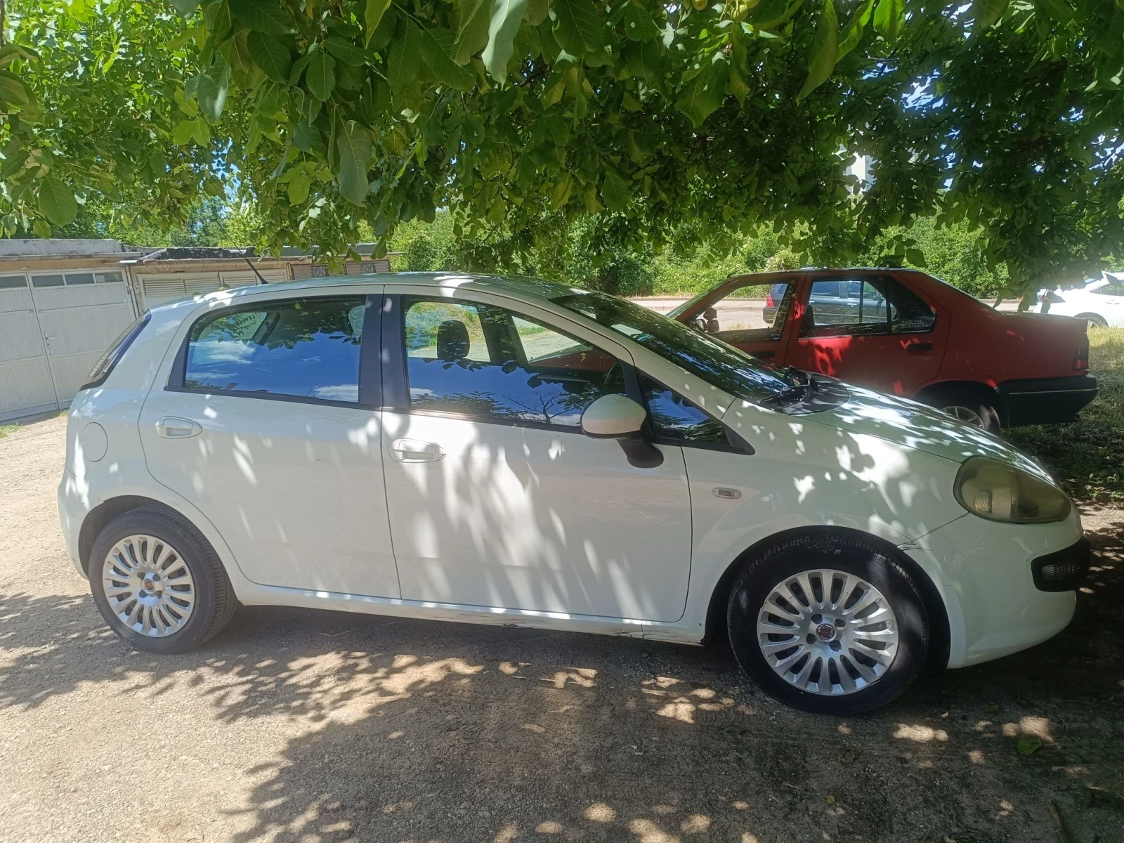 Fiat Punto 1.3 evo, снимка 3 - Автомобили и джипове - 55932171