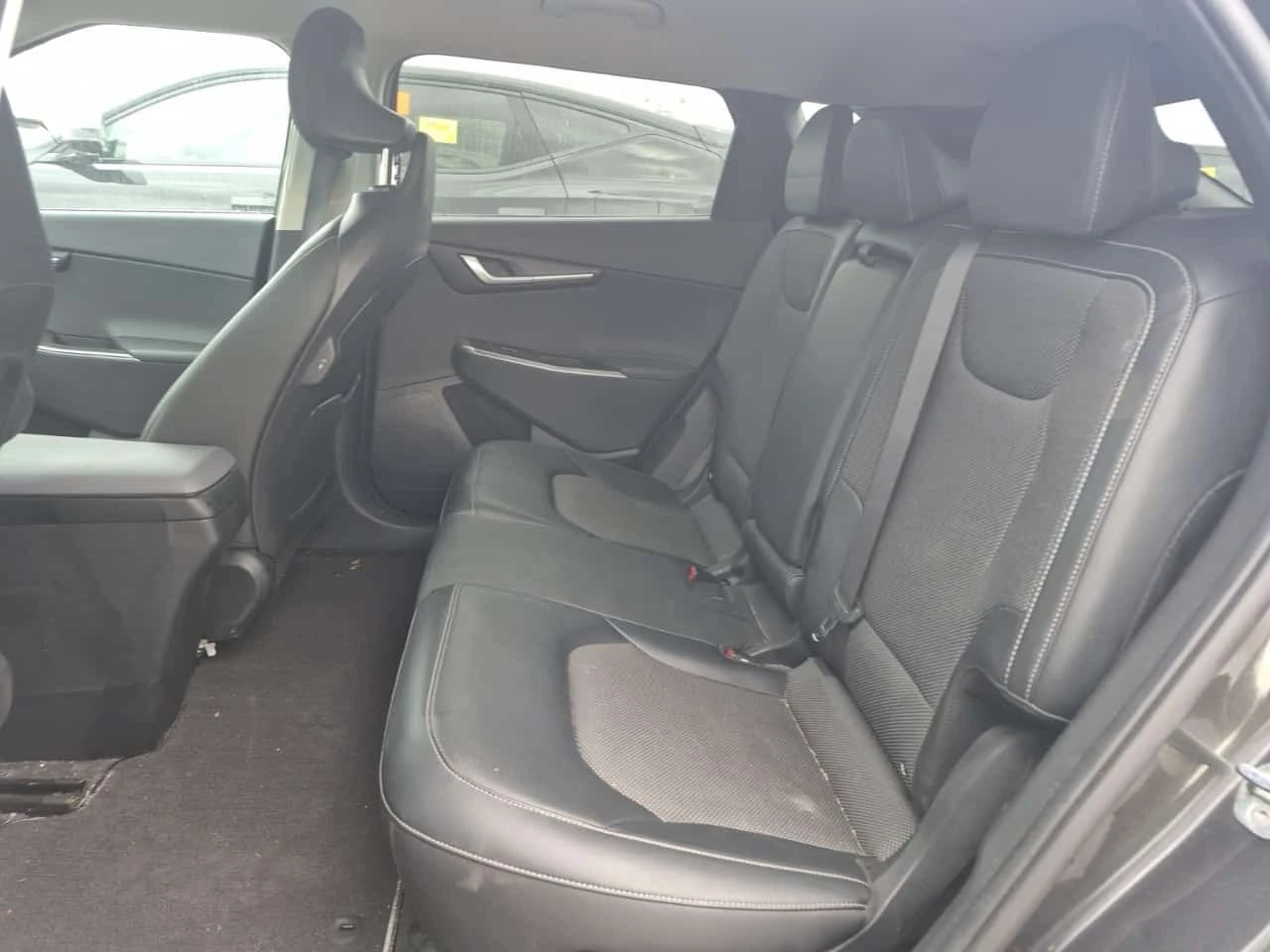 Kia EV6 LONG RANGE W/GT LINE PKG 1 / CARFAX / ���������� | Mobile.bg � ����������� 12