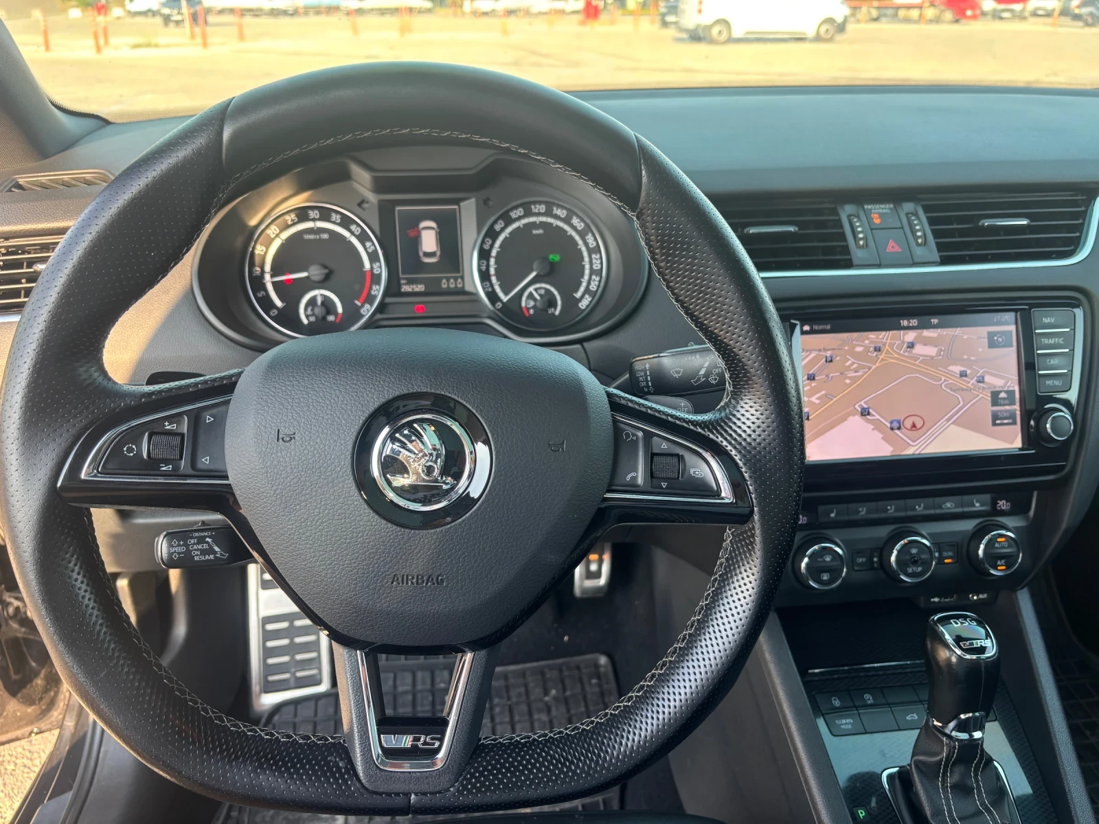 Skoda Octavia, снимка 11 - Автомобили и джипове - 56684541