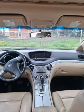 Subaru B10 Tribeka Executive, снимка 7