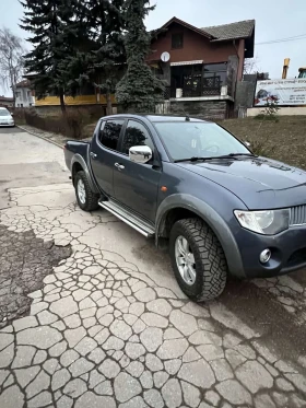 Mitsubishi L200 Пикап, снимка 3