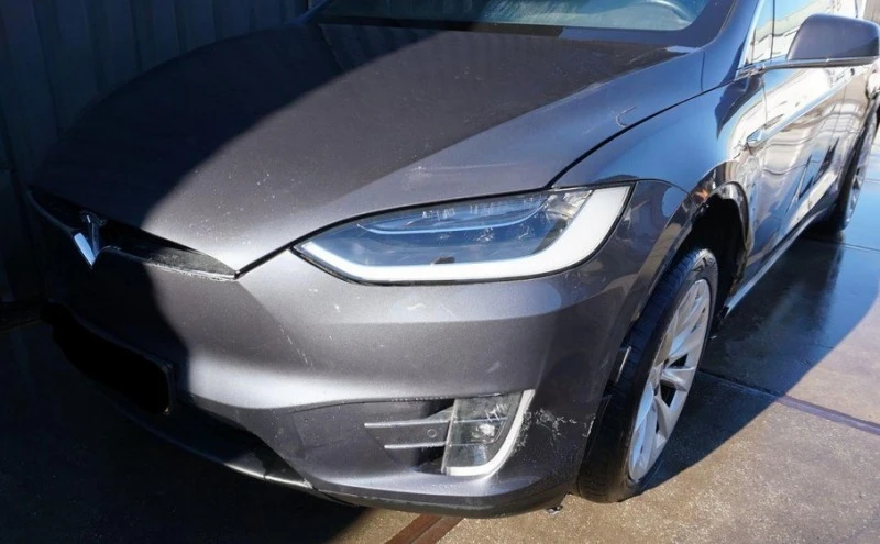 Tesla Model X 4x4 Европейска, снимка 8 - Автомобили и джипове - 46602916