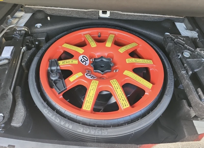 Porsche Cayenne AWD 4DR, снимка 16 - Автомобили и джипове - 52749646