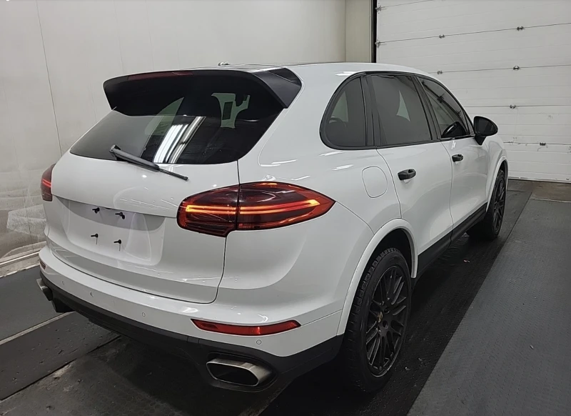 Porsche Cayenne AWD 4DR, снимка 3 - Автомобили и джипове - 52749646