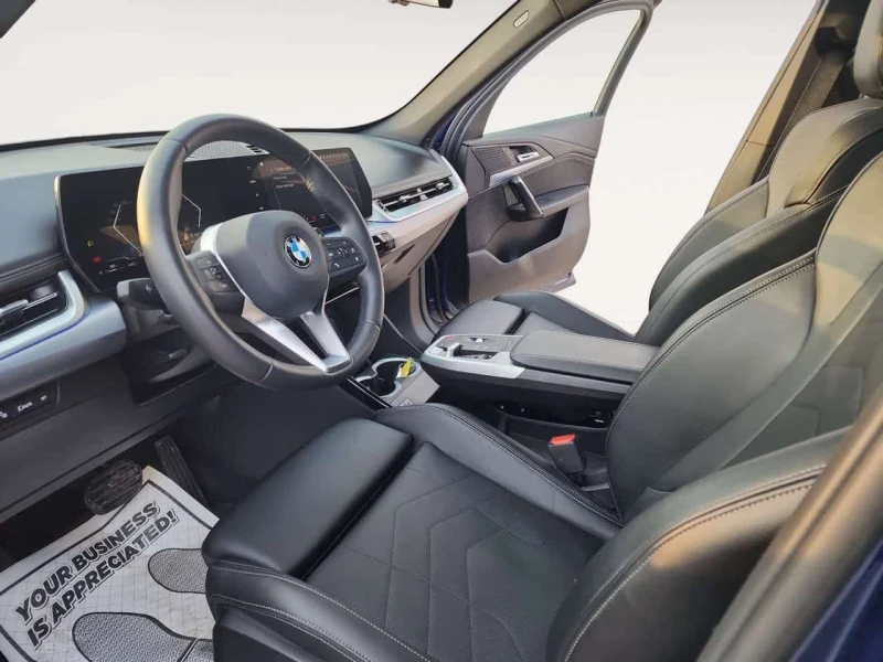 BMW X1 * xDrive28i Sports Activity Vehicle * CARFAX * БЕЗ, снимка 5 - Автомобили и джипове - 53530193