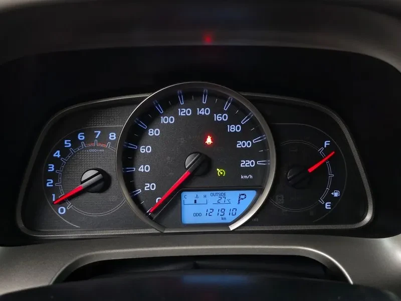 Toyota Rav4 2.5 4Wd, снимка 8 - Автомобили и джипове - 55796171