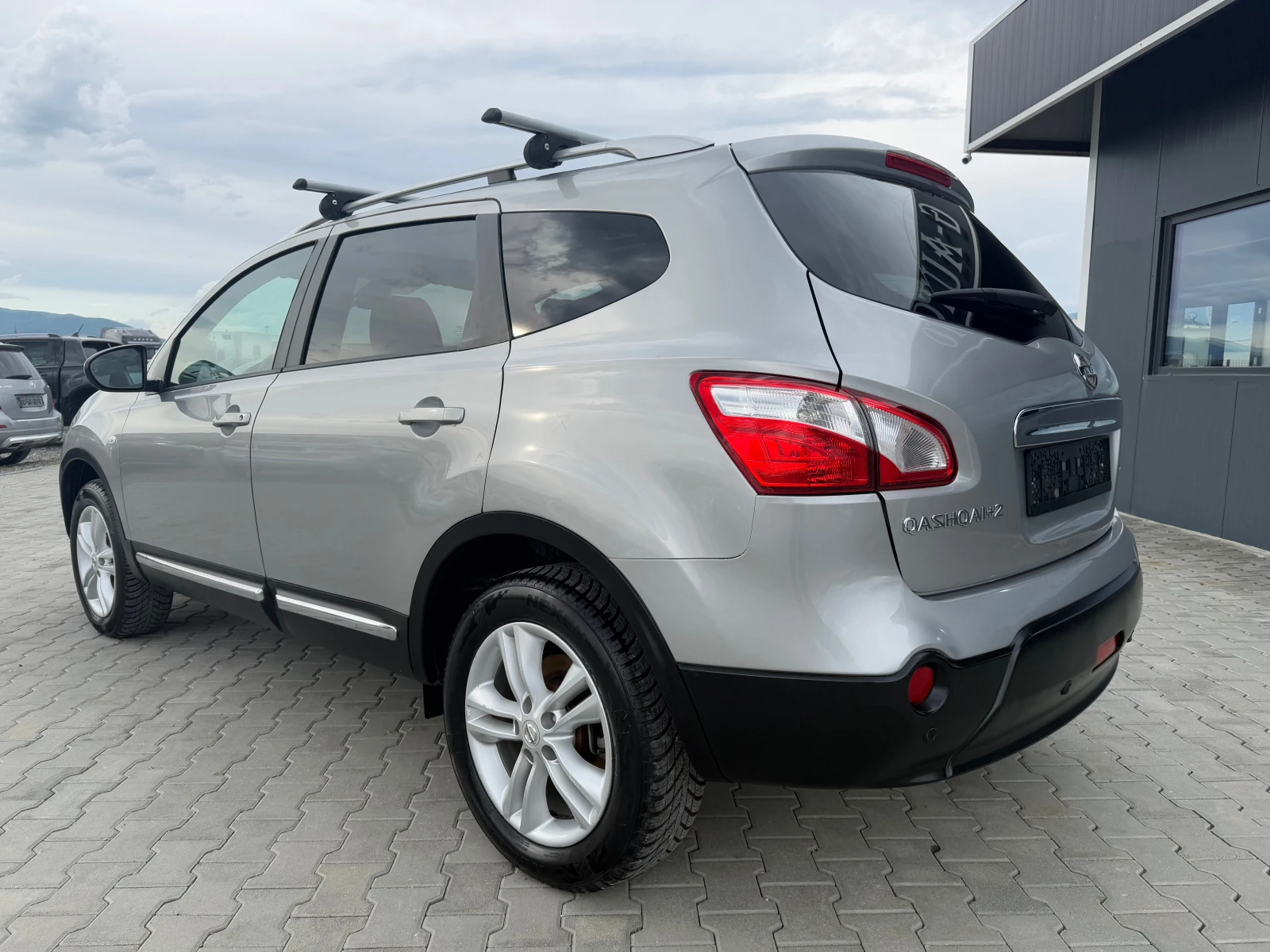 Nissan Qashqai 1.5 dci 7 места Face lift Собствен Лизинг !!!! - изображение 7