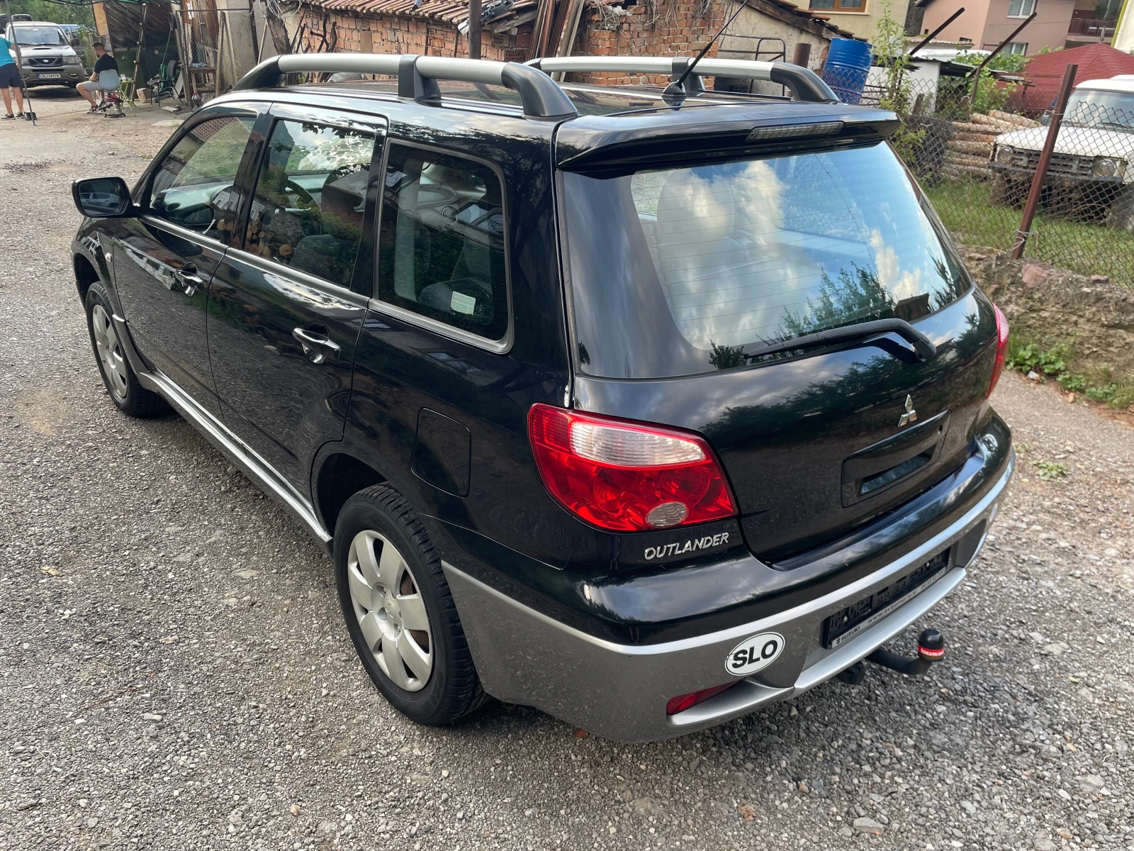 Mitsubishi Outlander 2.0I 4х4 - изображение 5