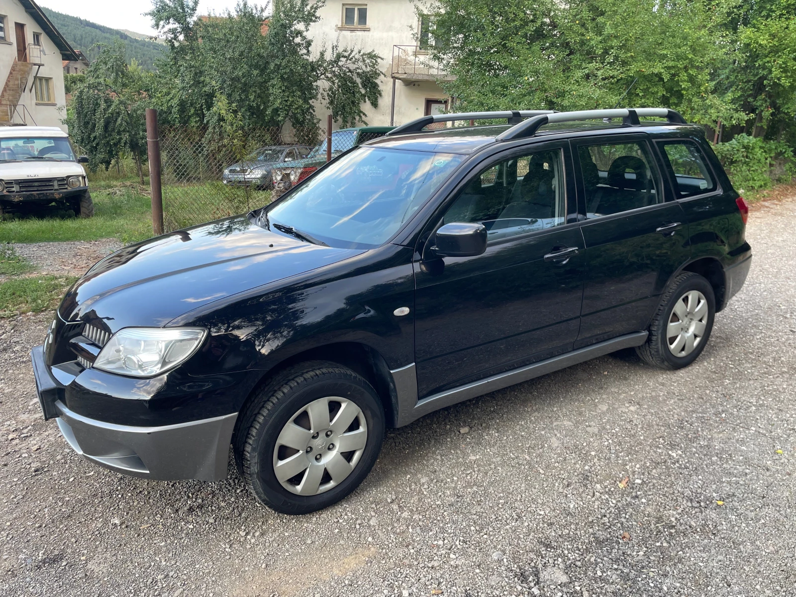 Mitsubishi Outlander 2.0I 4х4 - изображение 3