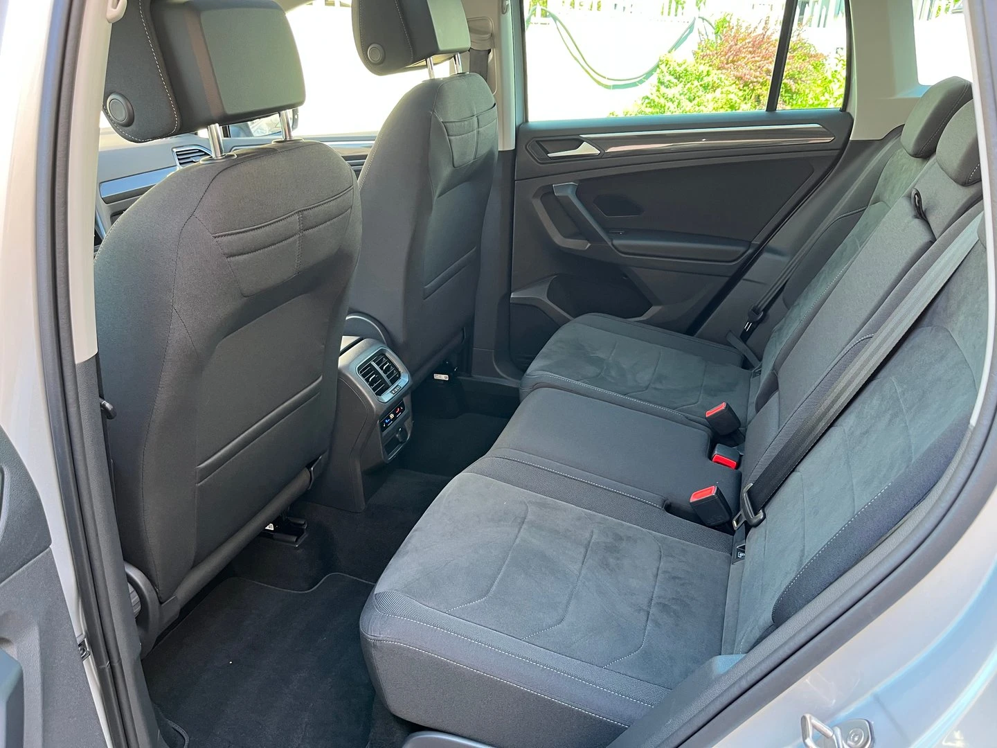 VW Tiguan Elegance 2.0 TSI OPF 4MOTION DSG - изображение 6