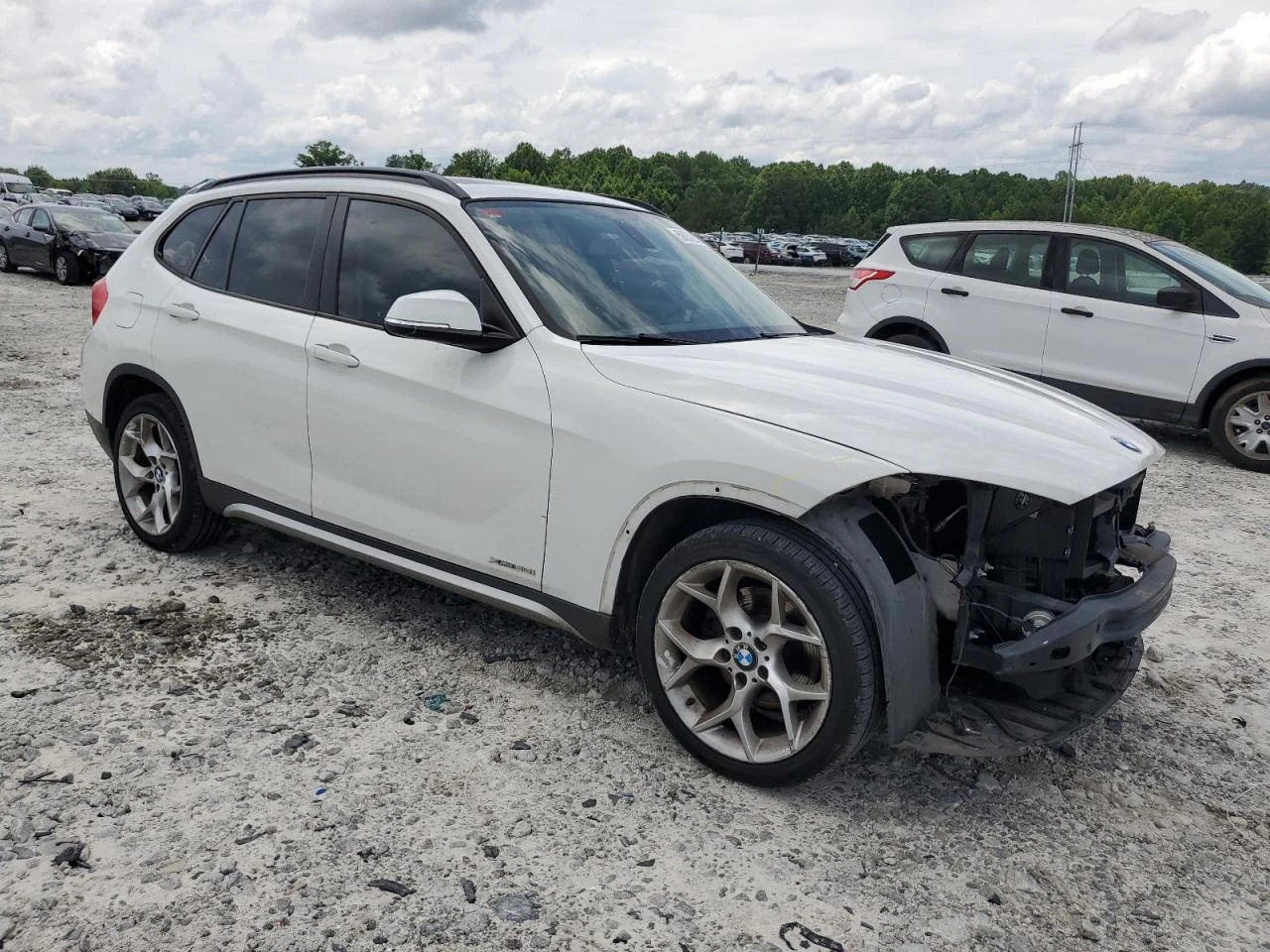 BMW X1 XDRIVE28I - изображение 4