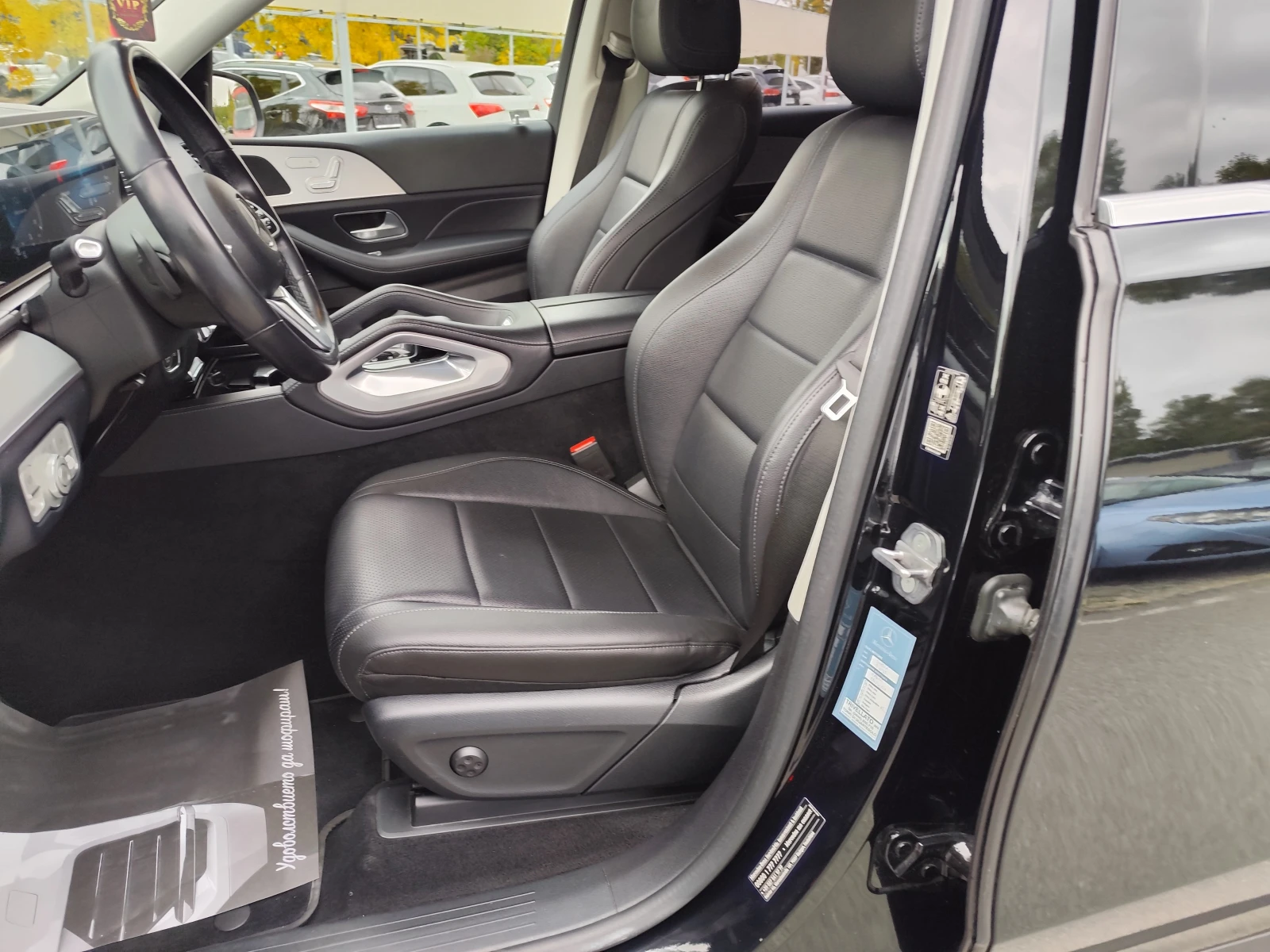 Mercedes-Benz GLE 300 D* 4 MATIC* LED* NAVI* EURO6D*  - изображение 6