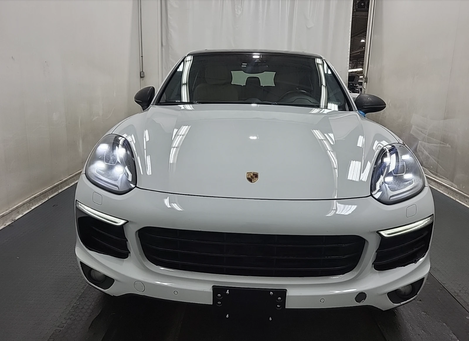 Porsche Cayenne AWD 4DR - изображение 6