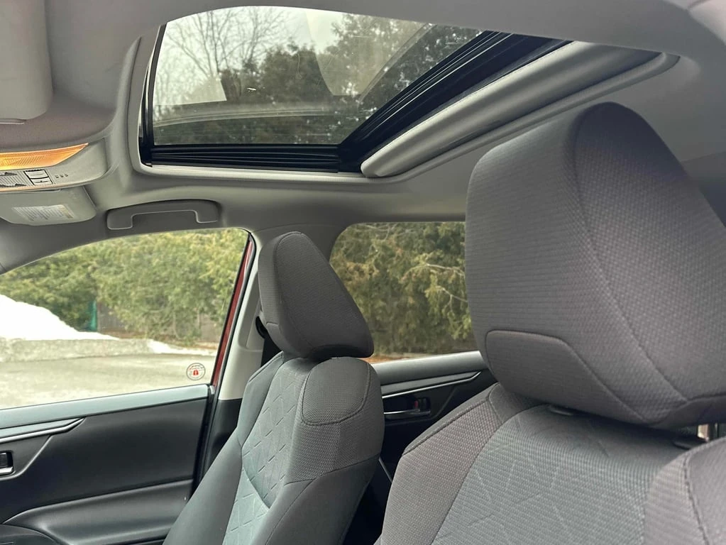 Toyota Rav4 * XLE * CARFAX * ЦЕНА ДО БГ - изображение 10