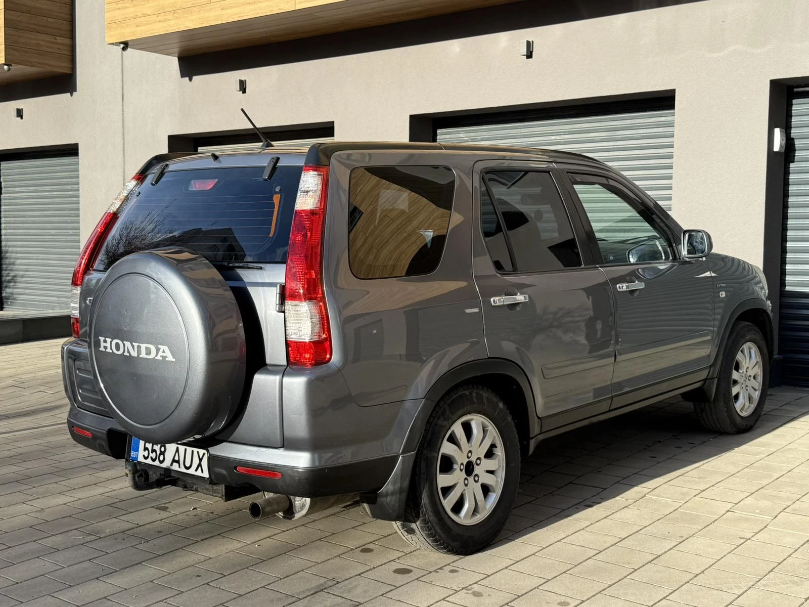 Honda Cr-v 2.0* РЕАЛНИ КМ* ПОДГРЕВ - изображение 4