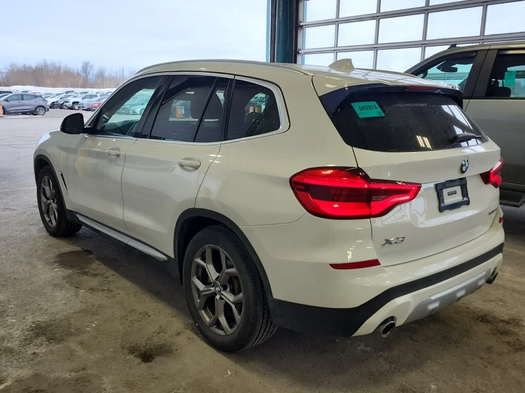 BMW X3 xDrive30i AWD АвтоКредит  (ЦЕНА ДО БГ), снимка 2 - Автомобили и джипове - 53774294