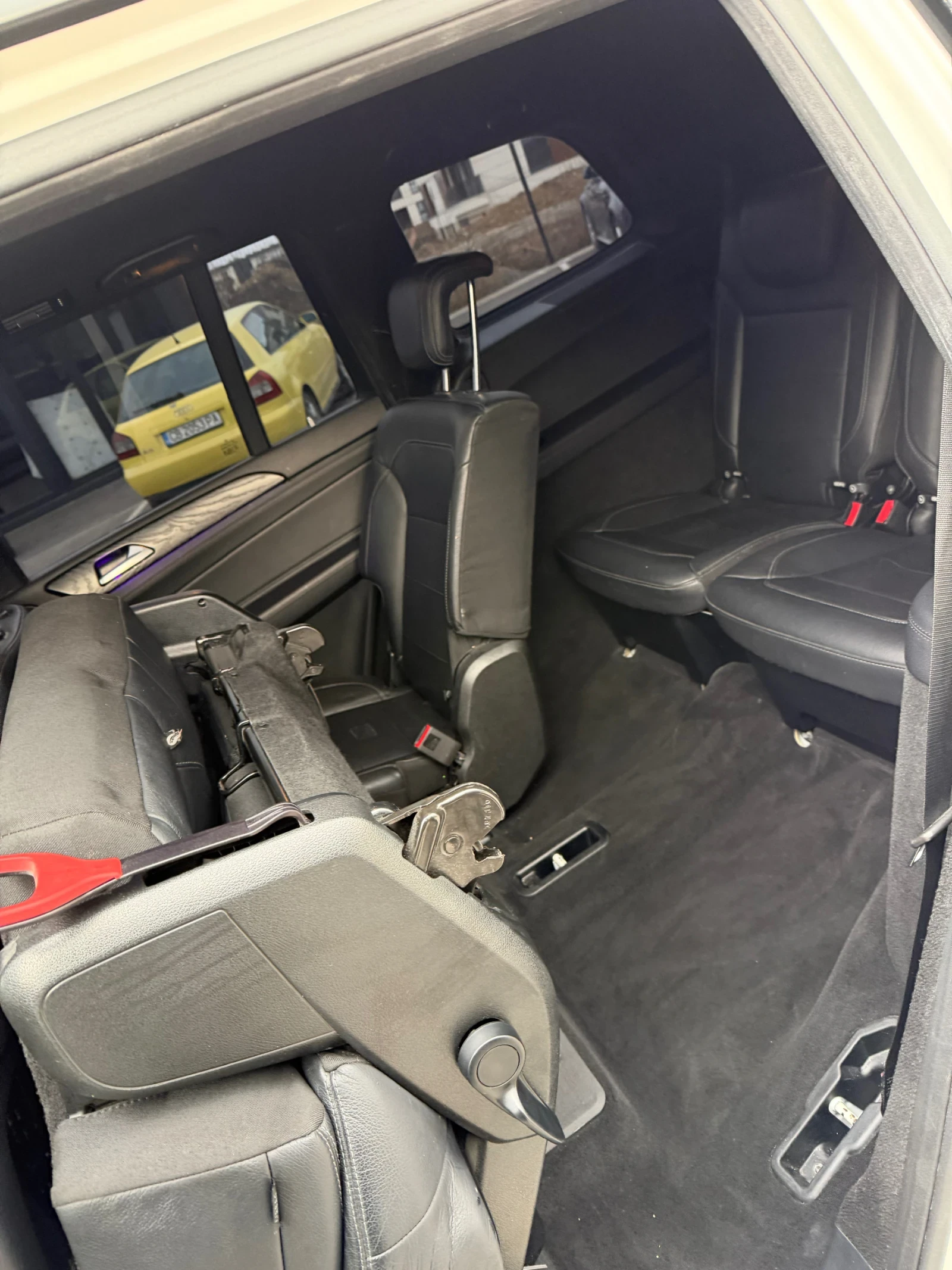 Mercedes-Benz GLS 350 Лизинг , снимка 15 - Автомобили и джипове - 53879055