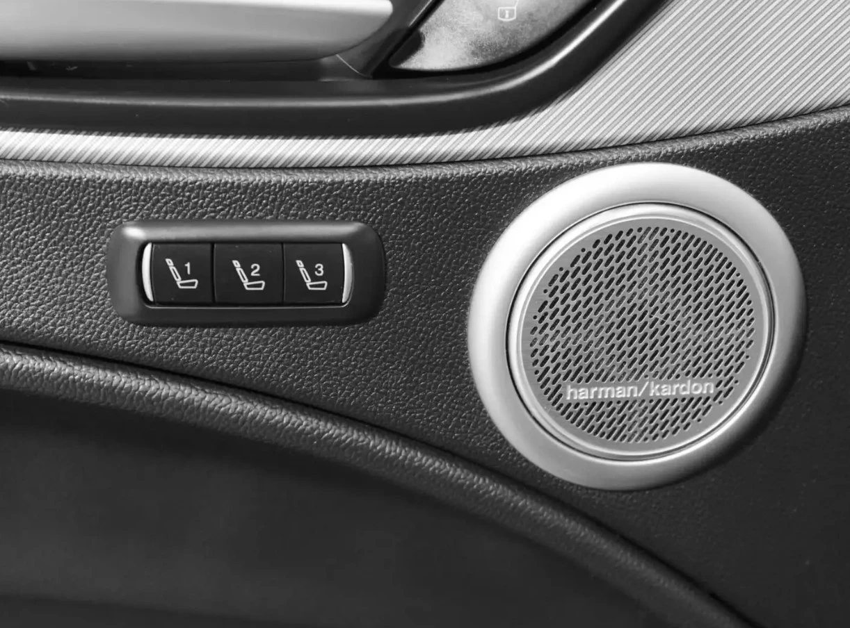 Alfa Romeo Stelvio 2022 Alfa Romeo Stelvio Veloce, снимка 10 - Автомобили и джипове - 53889067