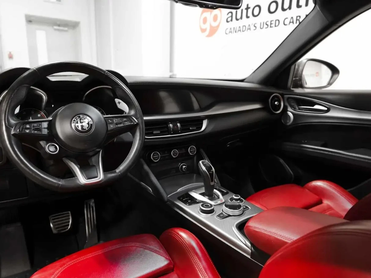 Alfa Romeo Stelvio 2022 Alfa Romeo Stelvio Veloce, снимка 6 - Автомобили и джипове - 53889067