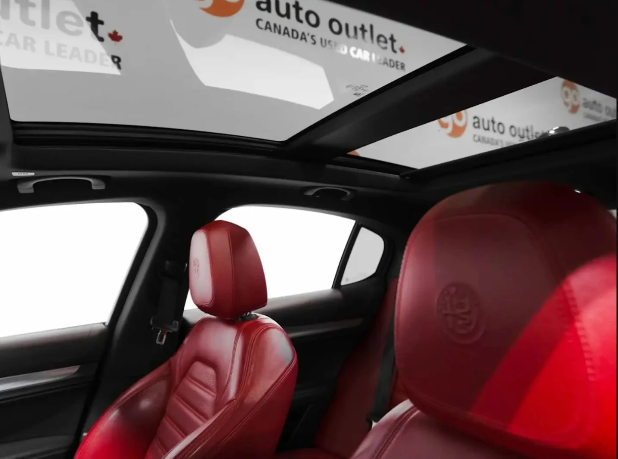 Alfa Romeo Stelvio 2022 Alfa Romeo Stelvio Veloce, снимка 12 - Автомобили и джипове - 53889067