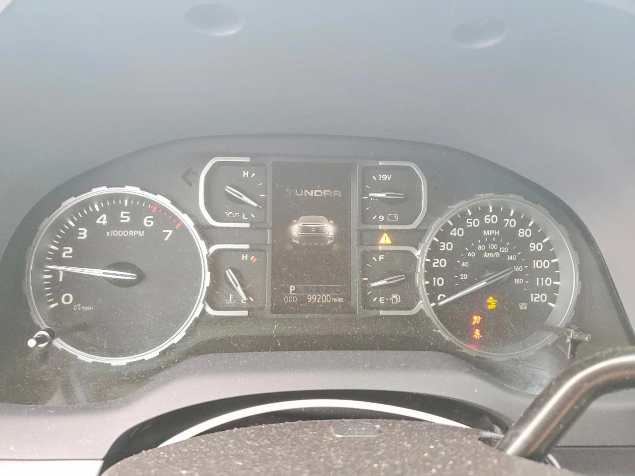 Toyota Tundra 5.7l Sr5, снимка 9 - Автомобили и джипове - 54731397