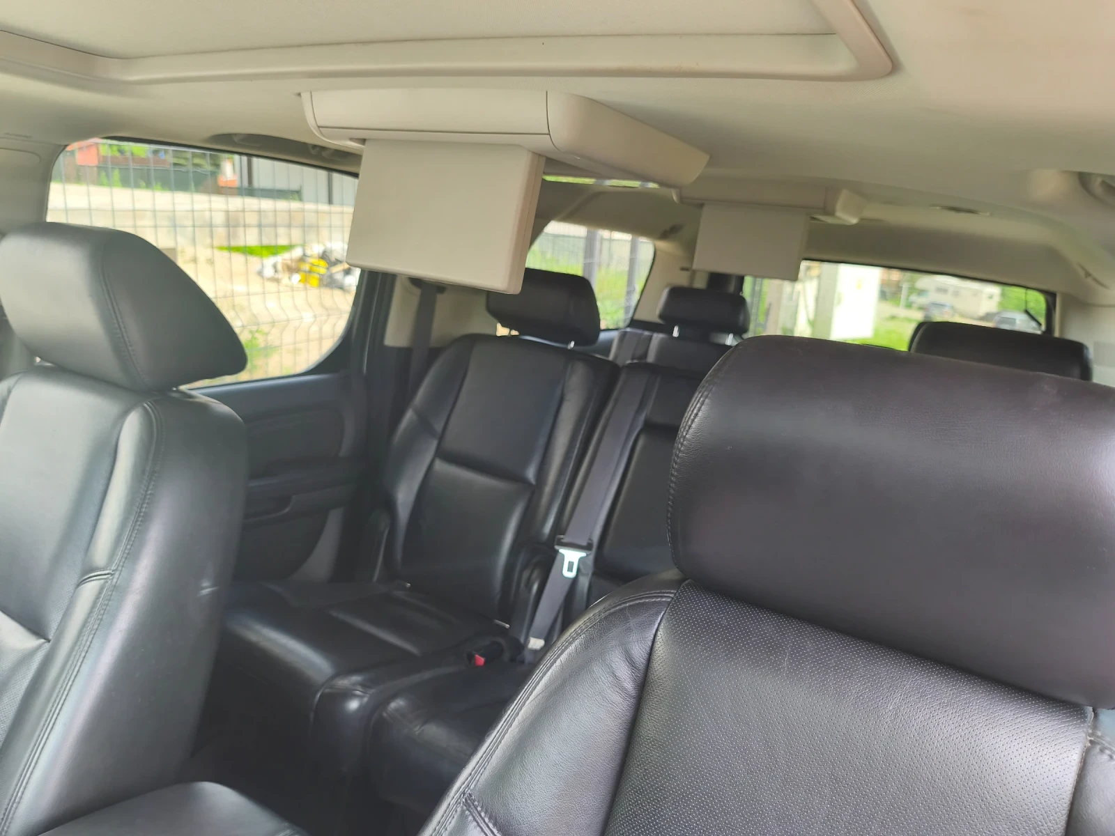 Cadillac Escalade ESV 6.2 V8, снимка 10 - Автомобили и джипове - 54808886
