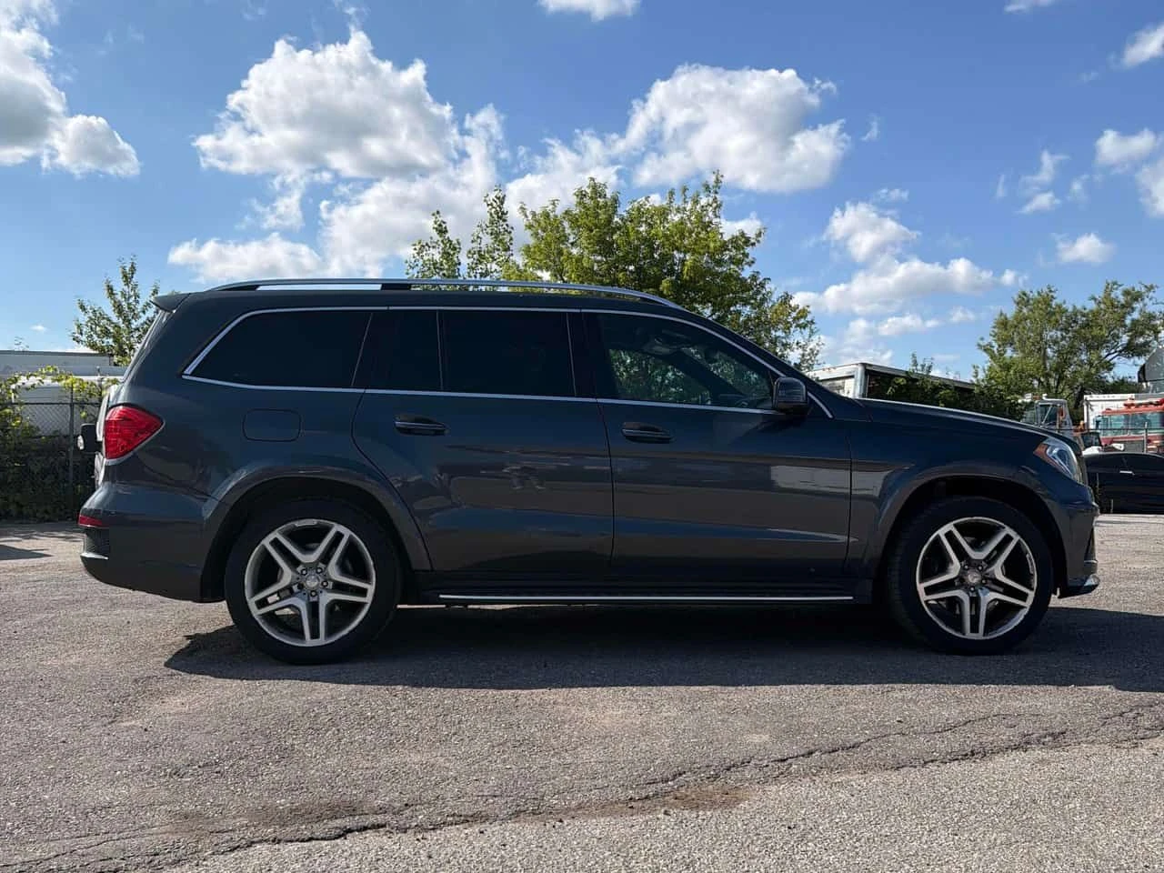 Mercedes-Benz GL * 350 BlueTEC * CARFAX * БЕЗ ПЪРВОНАЧАЛНА ВНОСКА, снимка 3 - Автомобили и джипове - 55198830