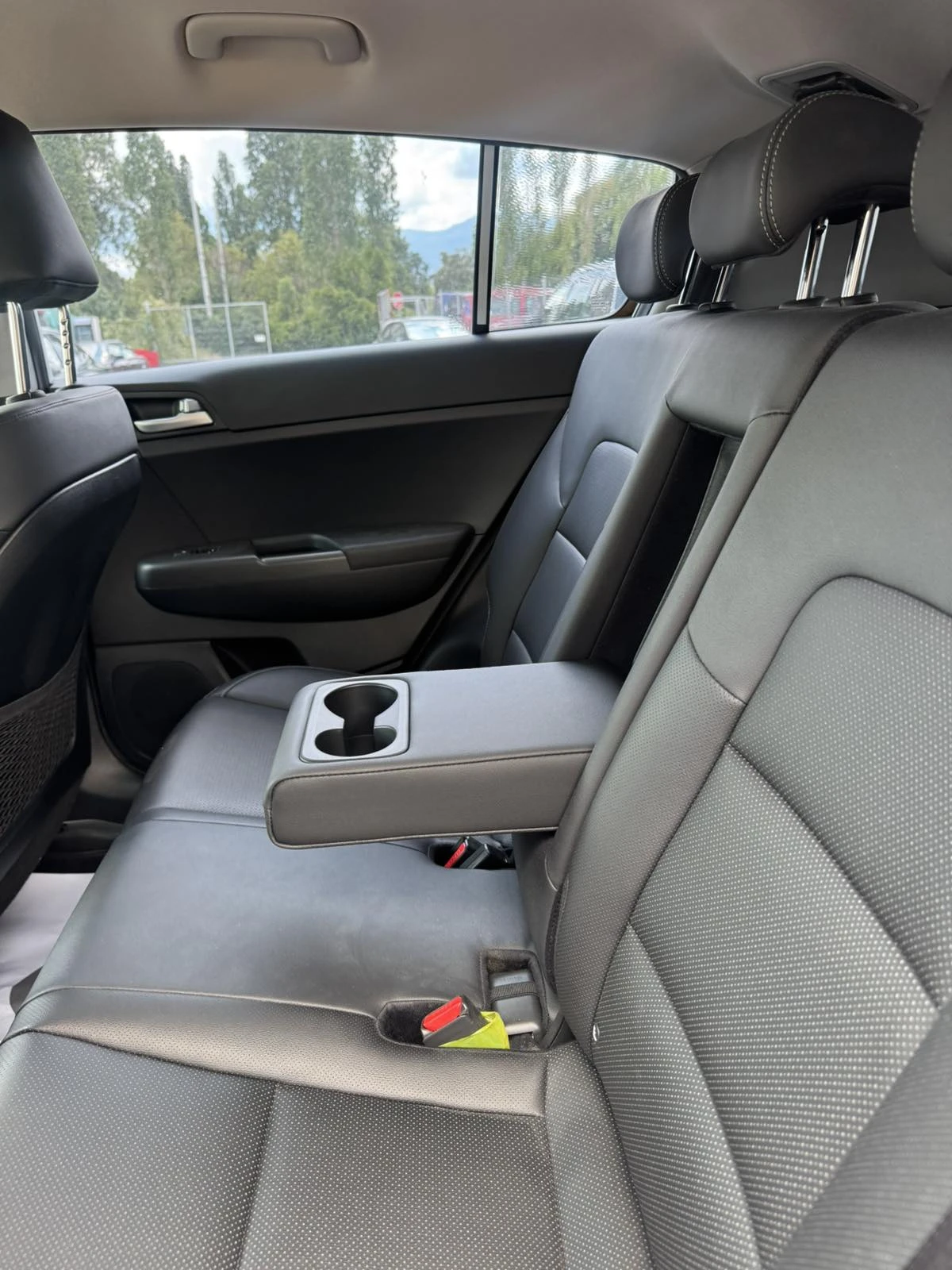 Kia Sportage Prestige, снимка 14 - Автомобили и джипове - 55233257
