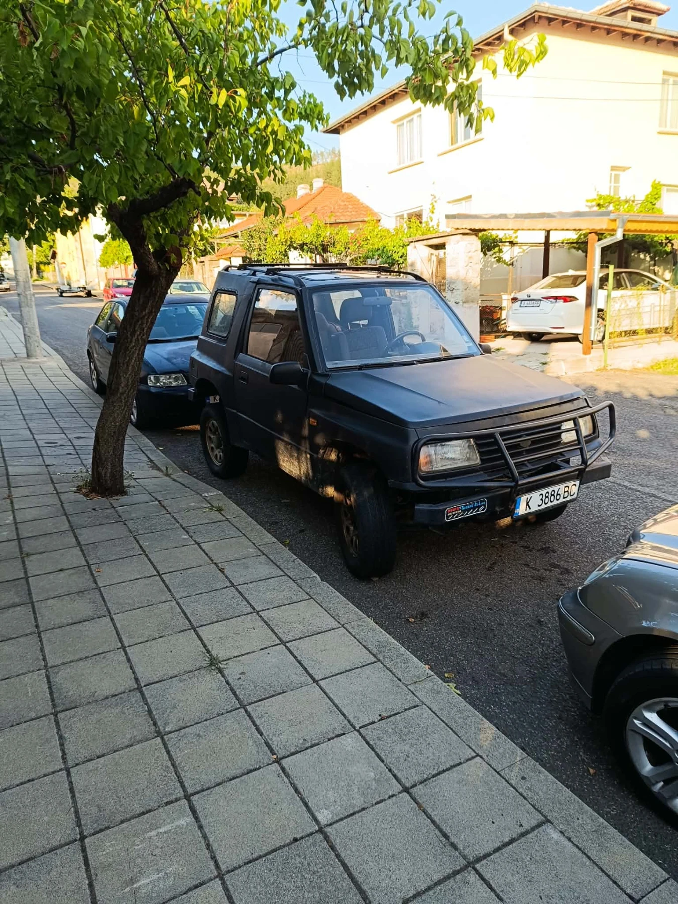 Suzuki Vitara 1.6 бензин газ, снимка 2 - Автомобили и джипове - 55424582