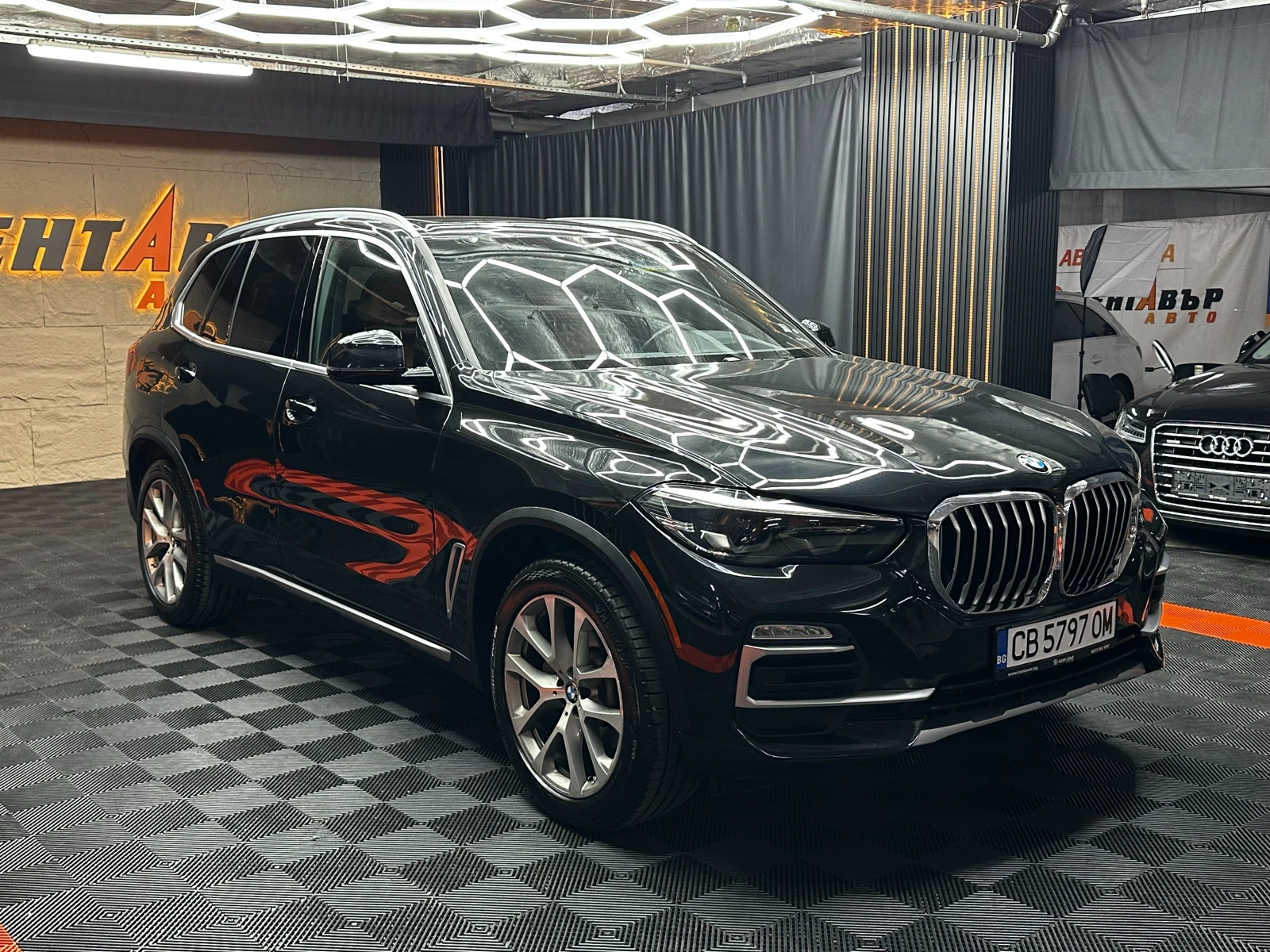 BMW X5 3.0 hybrid 340 к.с./Сервизна история/Доказани км, снимка 3 - Автомобили и джипове - 55483906