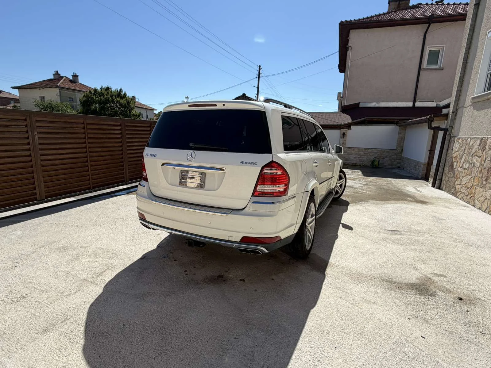 Mercedes-Benz GL 550, снимка 5 - Автомобили и джипове - 56007521