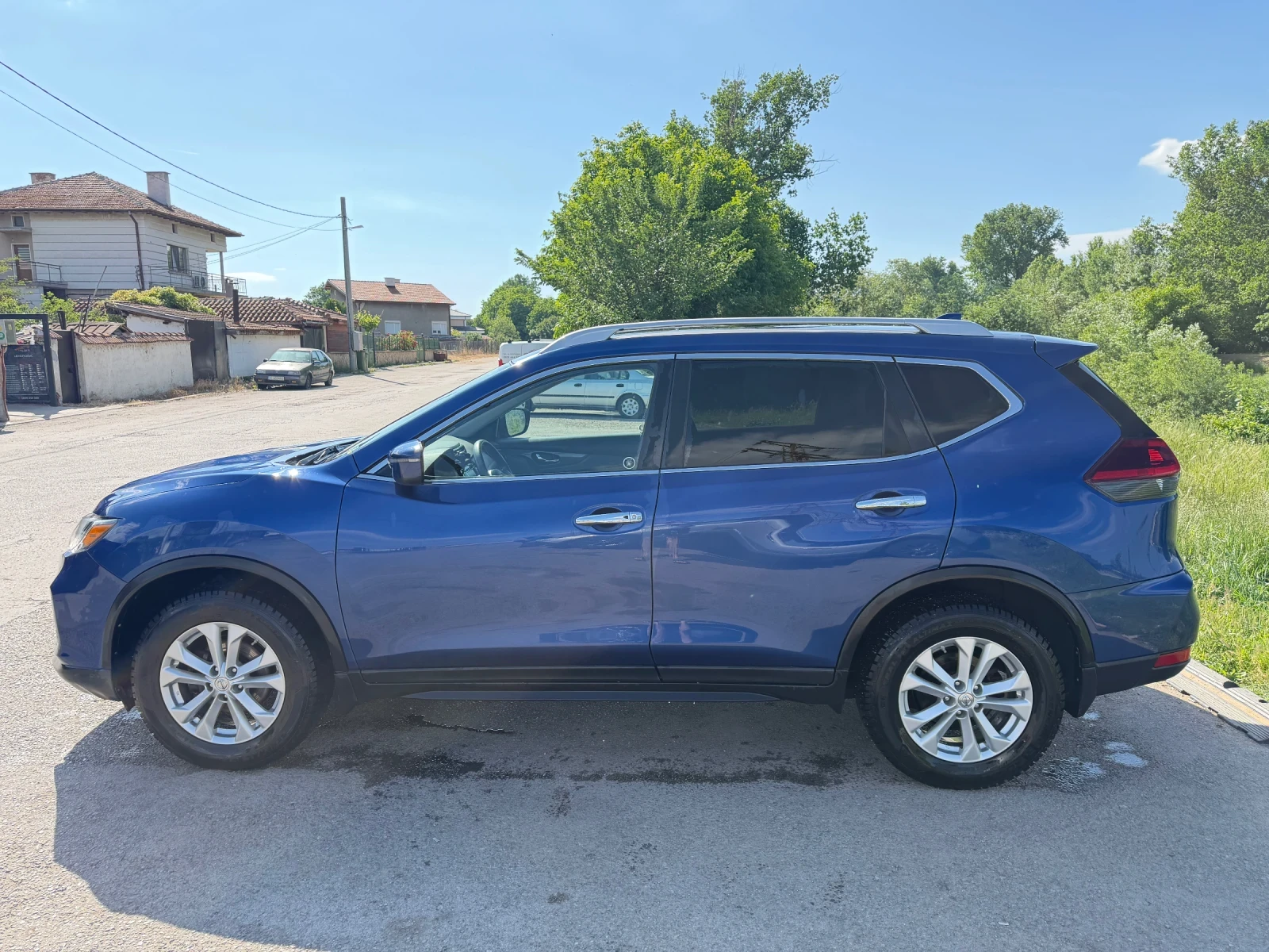 Nissan Rogue 2.5, снимка 13 - Автомобили и джипове - 56443114