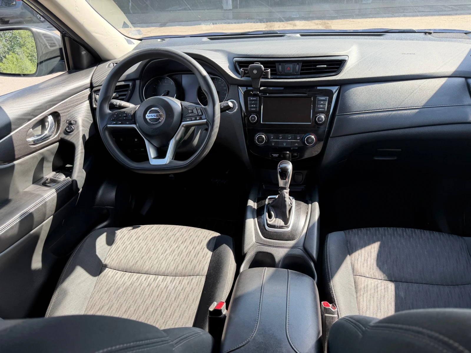 Nissan Rogue 2.5, снимка 2 - Автомобили и джипове - 56443114