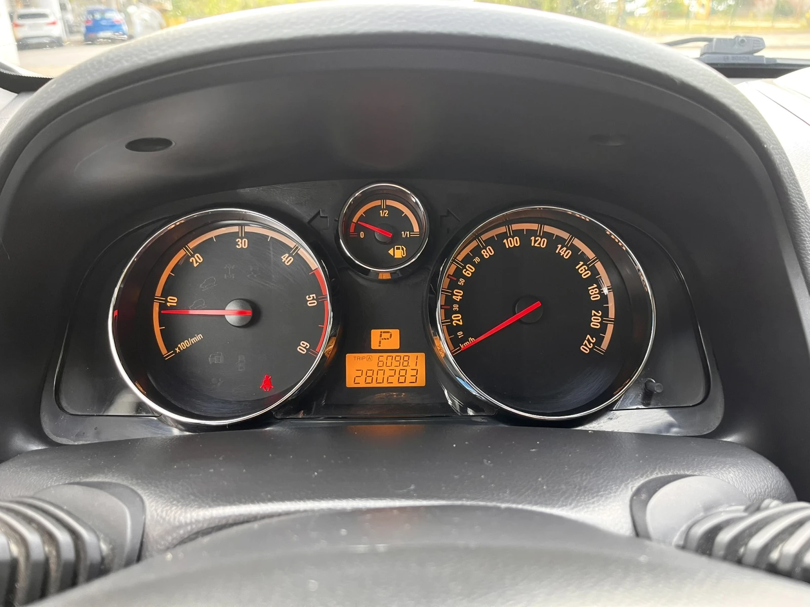 Opel Antara 4x4, снимка 12 - Автомобили и джипове - 56709712