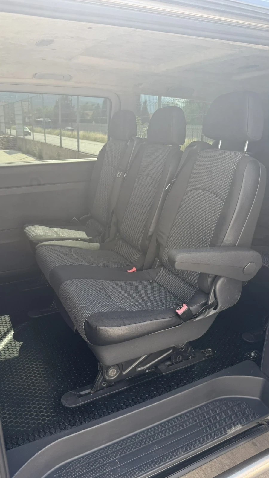 Mercedes-Benz Vito, снимка 13 - Бусове и автобуси - 55003757