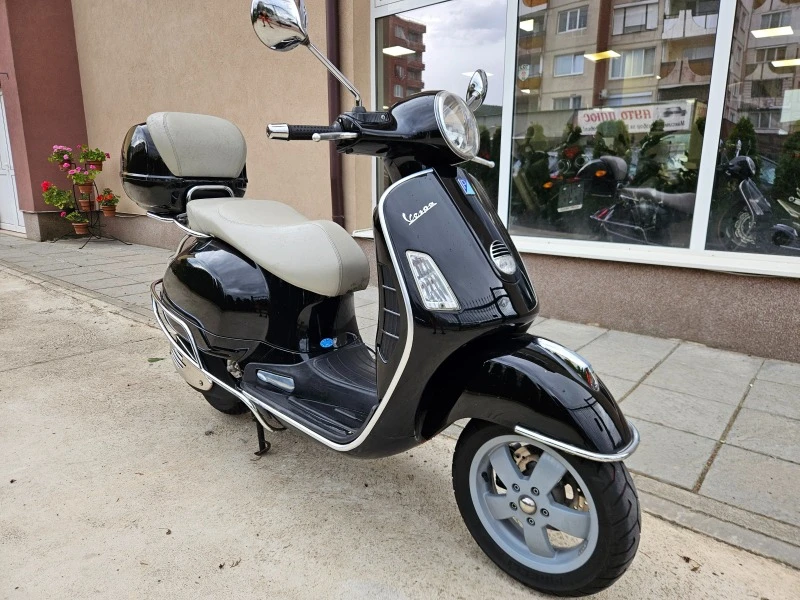 Vespa GTS 250ie, 2006г., снимка 1 - Мотоциклети и мототехника - 46452143