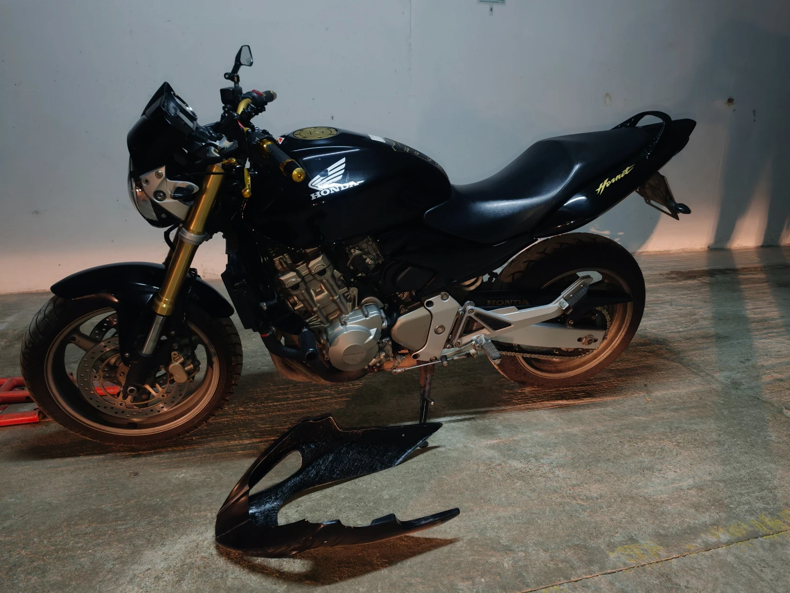 Honda Hornet, снимка 9 - Мотоциклети и мототехника - 53900811