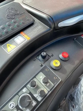 Трактор Armatrac 1254 LUX + PTO и преден навес, снимка 5