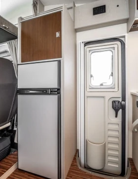 Кемпер Rimor SEAL 5/FIAT DUCATO 2.3 MULTIJET/2020/6 МЕСТА/6 ЛЕГ, снимка 11