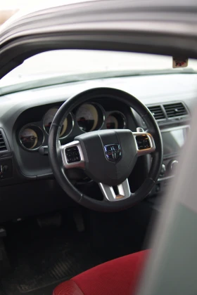 Dodge Challenger 5.7 R/T HEMI, снимка 8