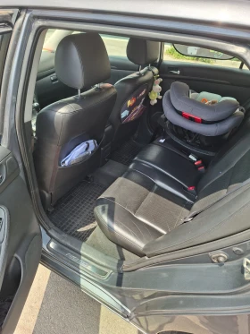 Toyota Avensis 2.2 d4d 150 k.c Elegant, снимка 14