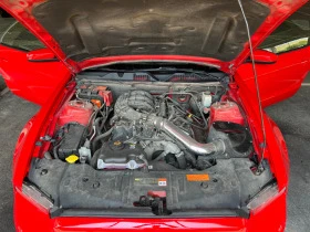 Ford Mustang Premium V6 3.7, снимка 16