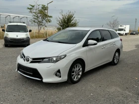 Toyota Auris 2.0D4D 125к.с , снимка 3