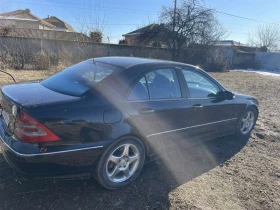 Mercedes-Benz C 220, снимка 2