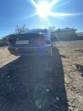 Mercedes-Benz C 220, снимка 3