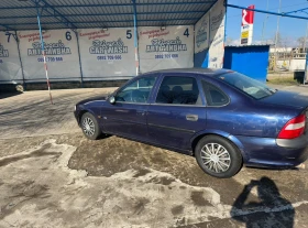 Opel Vectra 1.6 газ + КЛИМАТИК, снимка 2