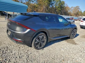 Kia EV6 LIGHT* ПОДГРЕВ* ОБДУХВАНЕ* АМБИЕНТ* ДИСТРОНИК* , снимка 3