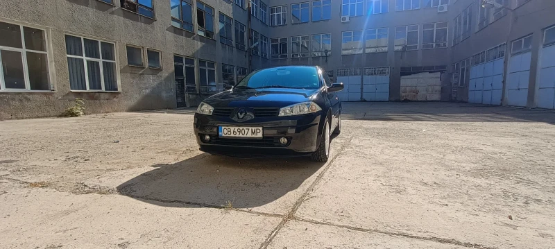 Renault Megane, снимка 2 - Автомобили и джипове - 47726753